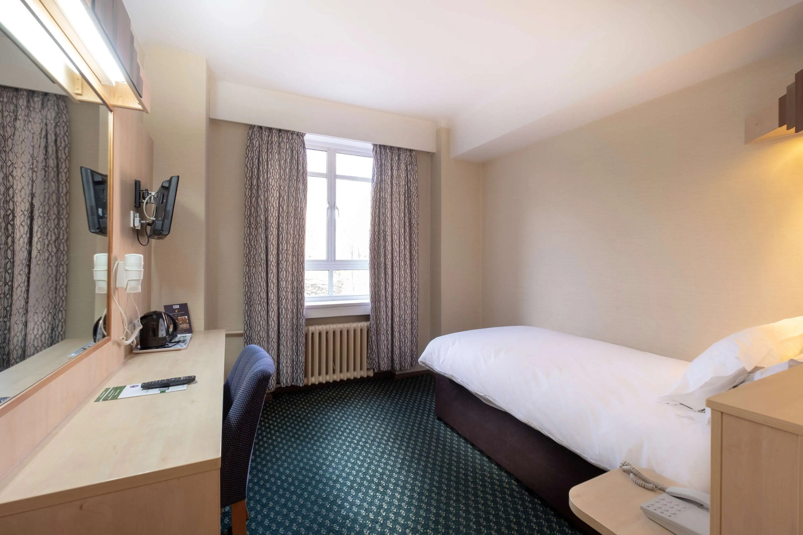 Photo - Tavistock Hotel