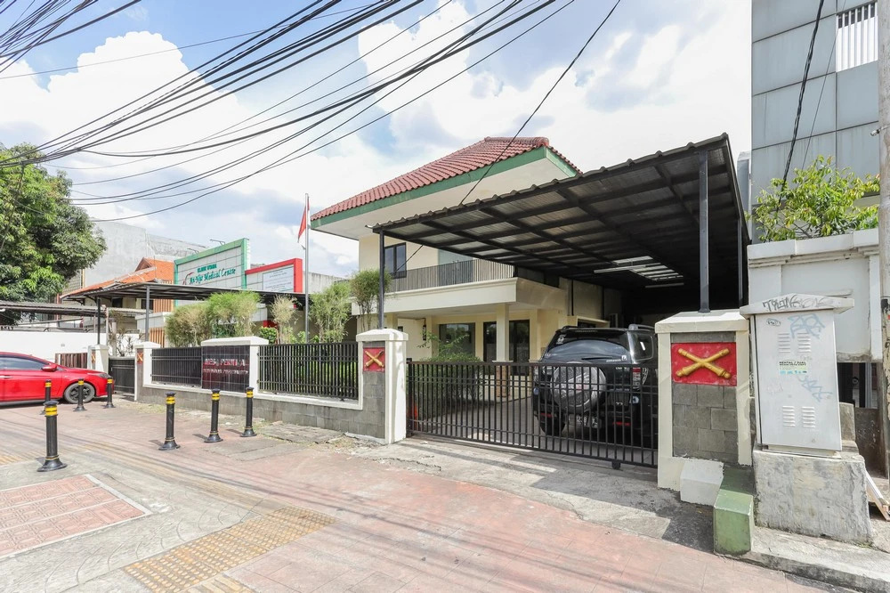 Photo - Urbanview Roemah Tebet by RedDoorz
