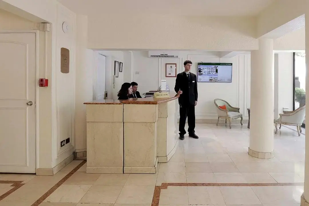 Photo - MR Express (ex Hotel Neruda Express)