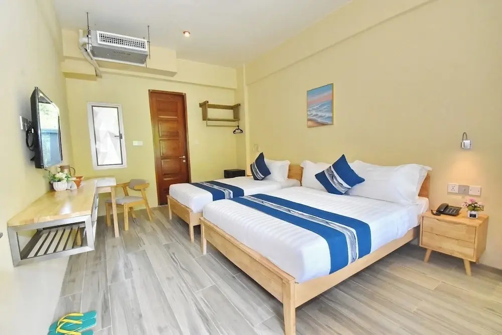Photo - Oseidon Hotel Boracay