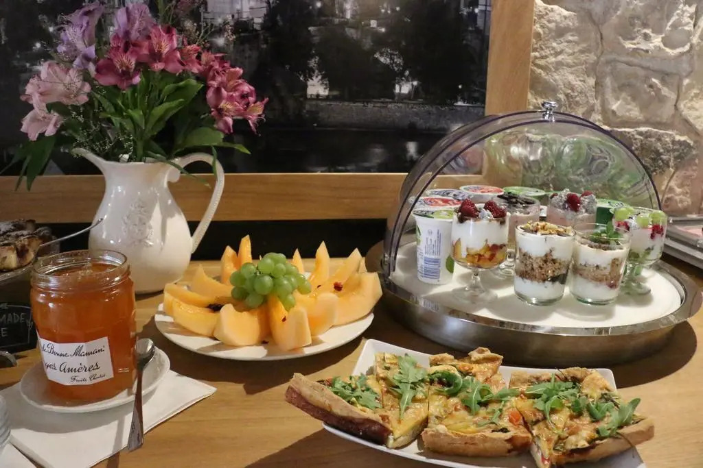 Foto - Hotel At the White Lily