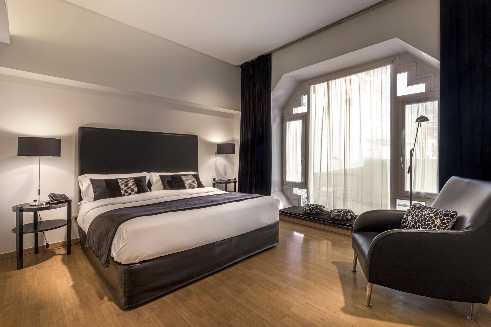 Photo - Broadway Hotel & Suites