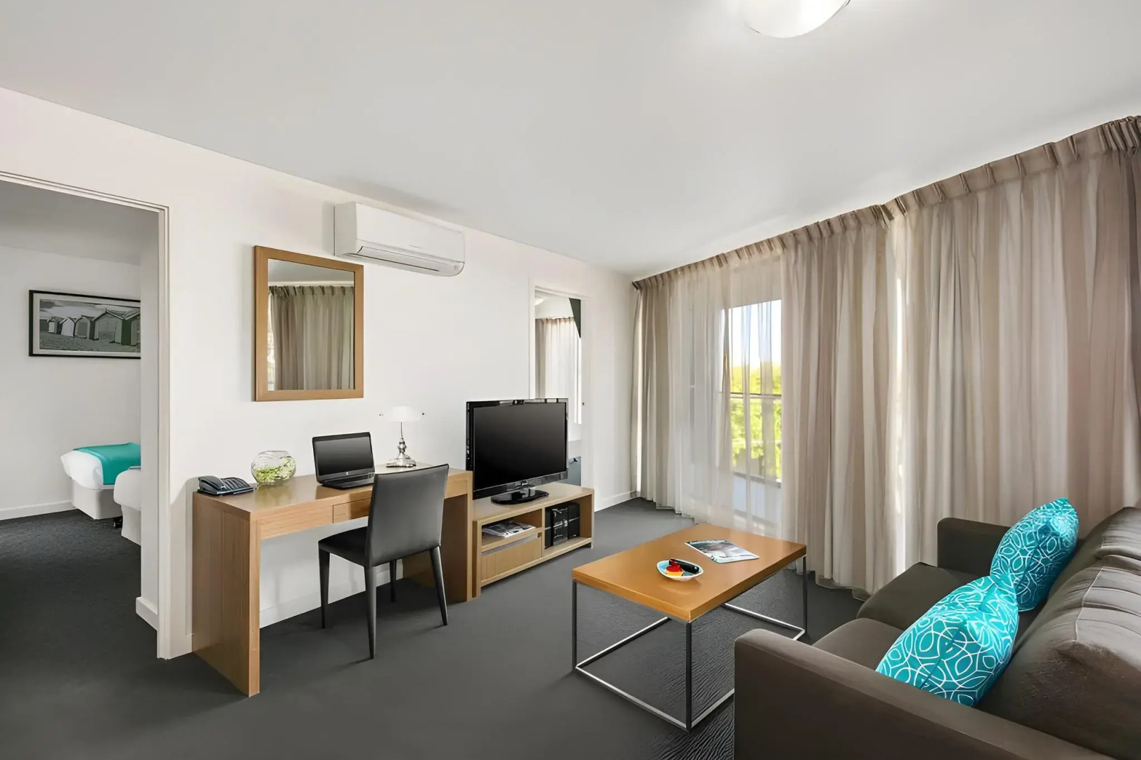 Foto - Quest Cheltenham