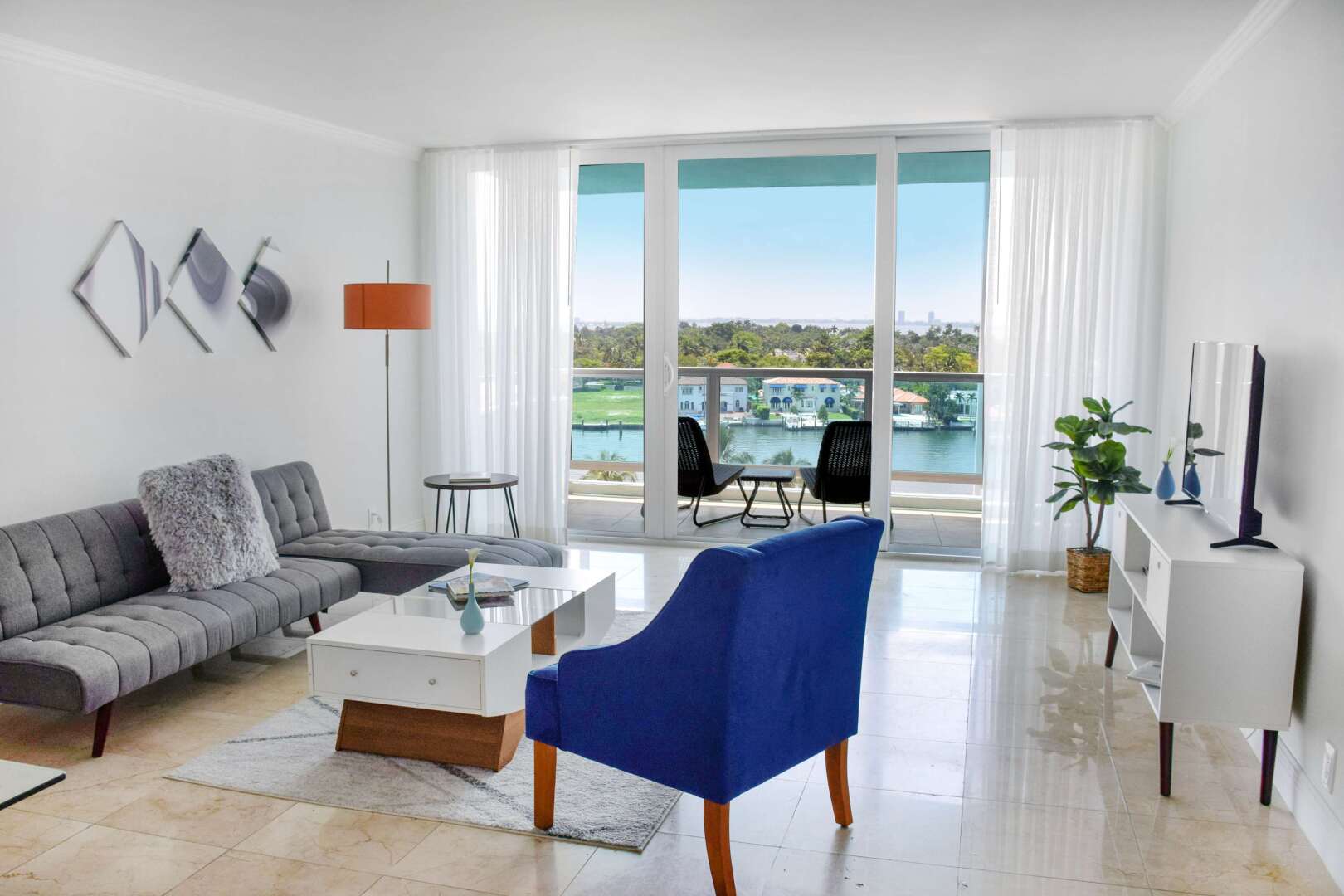 Photo - Seacoast Suites on Miami Beach