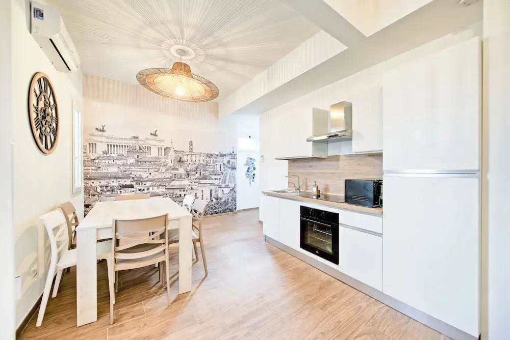 Photo - Caesar's quarters - private rooms in Rome