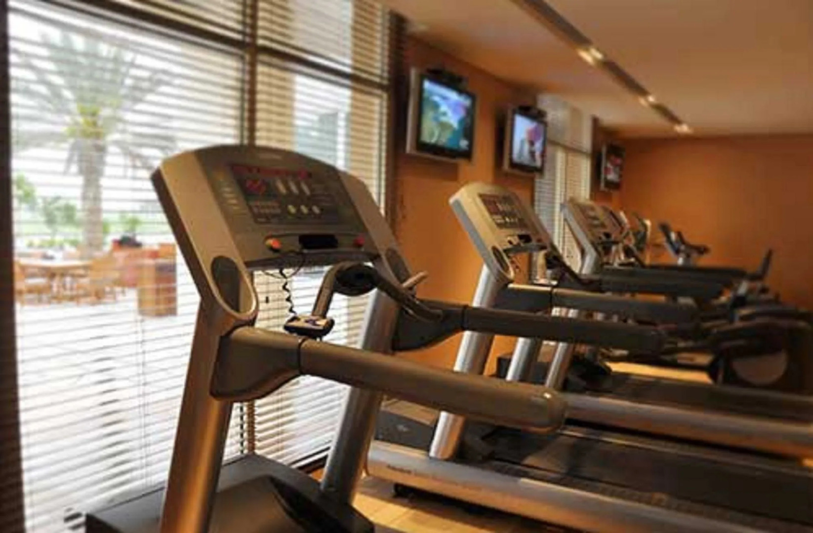 Foto - Address Montgomerie