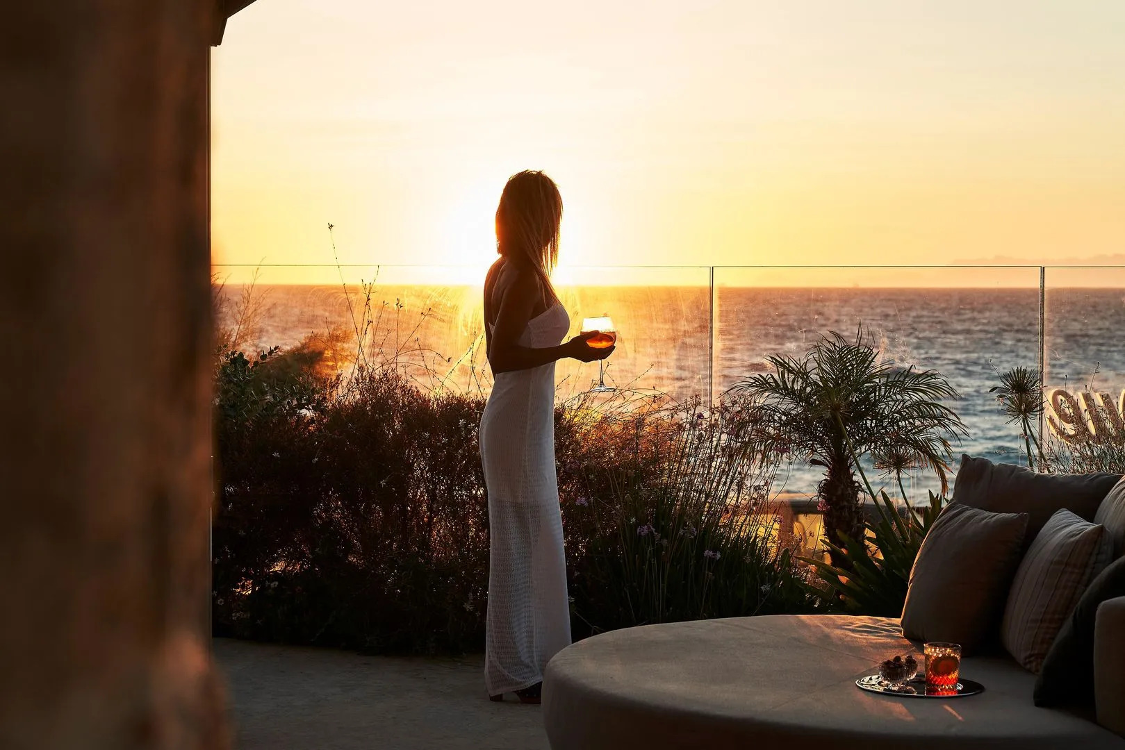 Photo - Bellevue On The Beach Suites