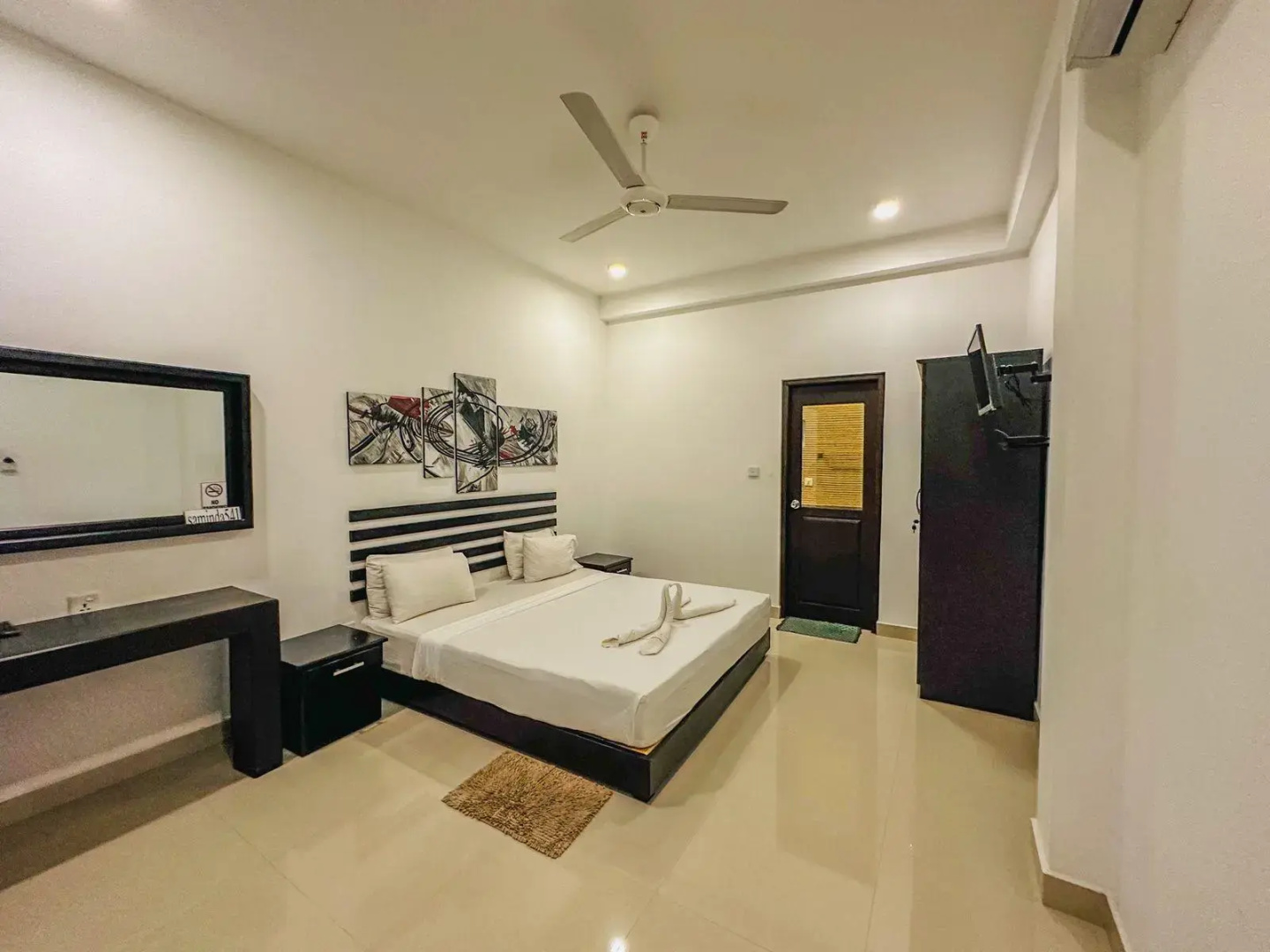 Photo - Sunrise Palace Negombo