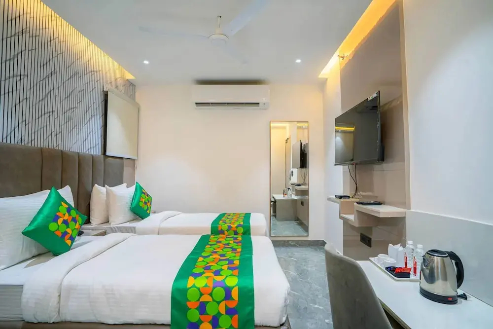 Foto - Treebo Gemstone