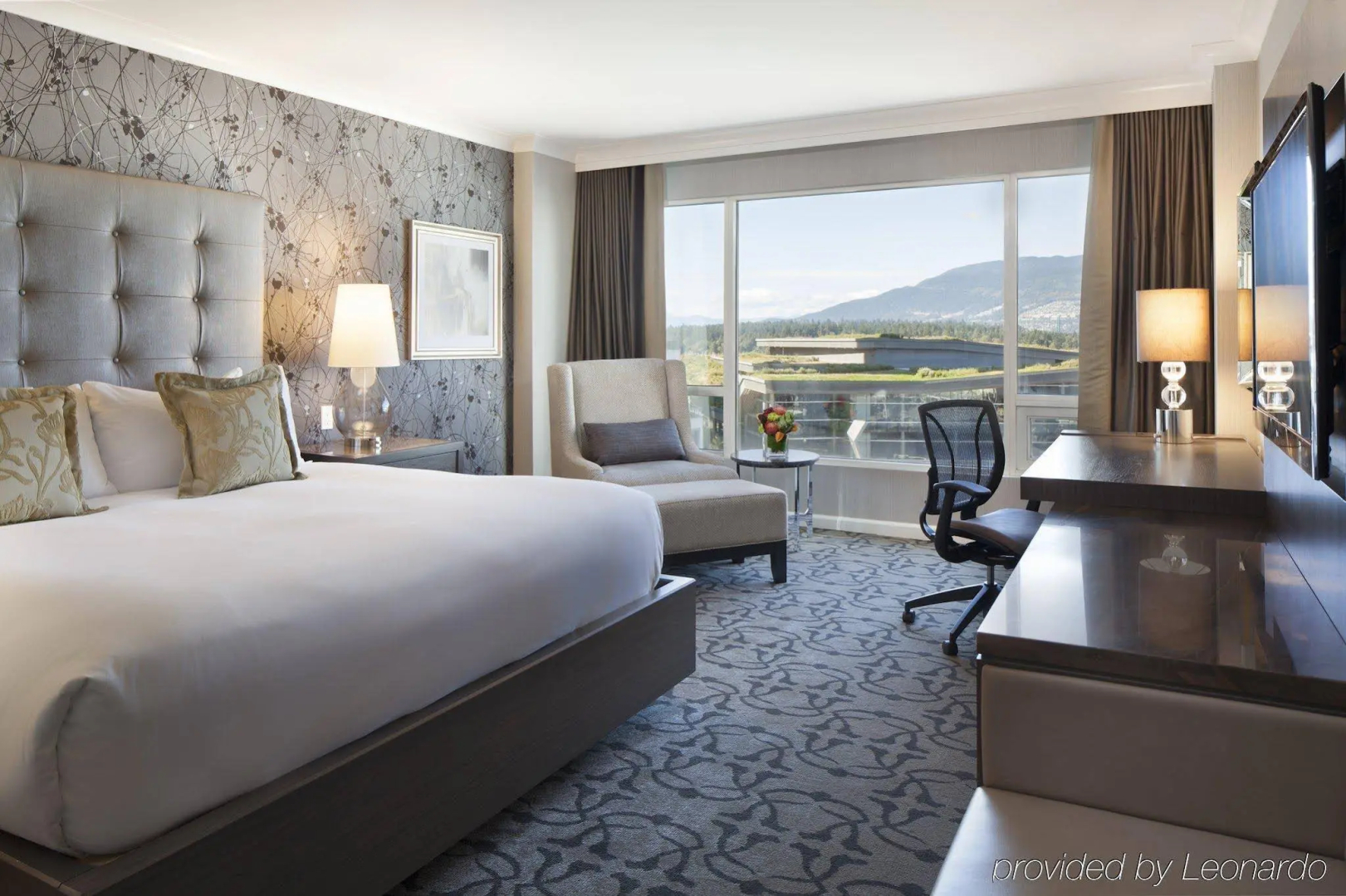 Photo - Fairmont Waterfront