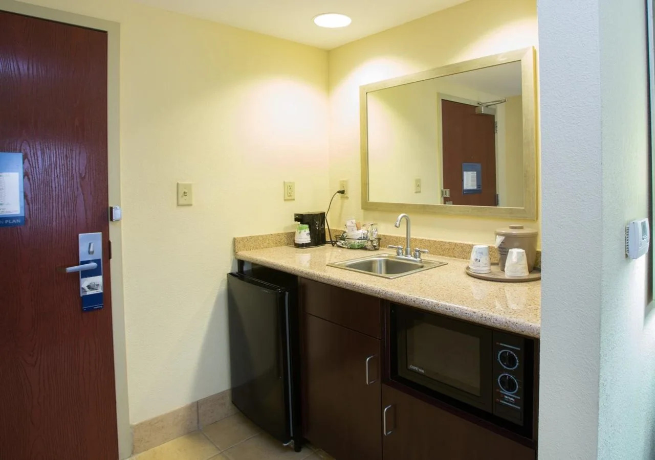 Photo - Hampton Inn & Suites Savannah - I-95 South - Gateway