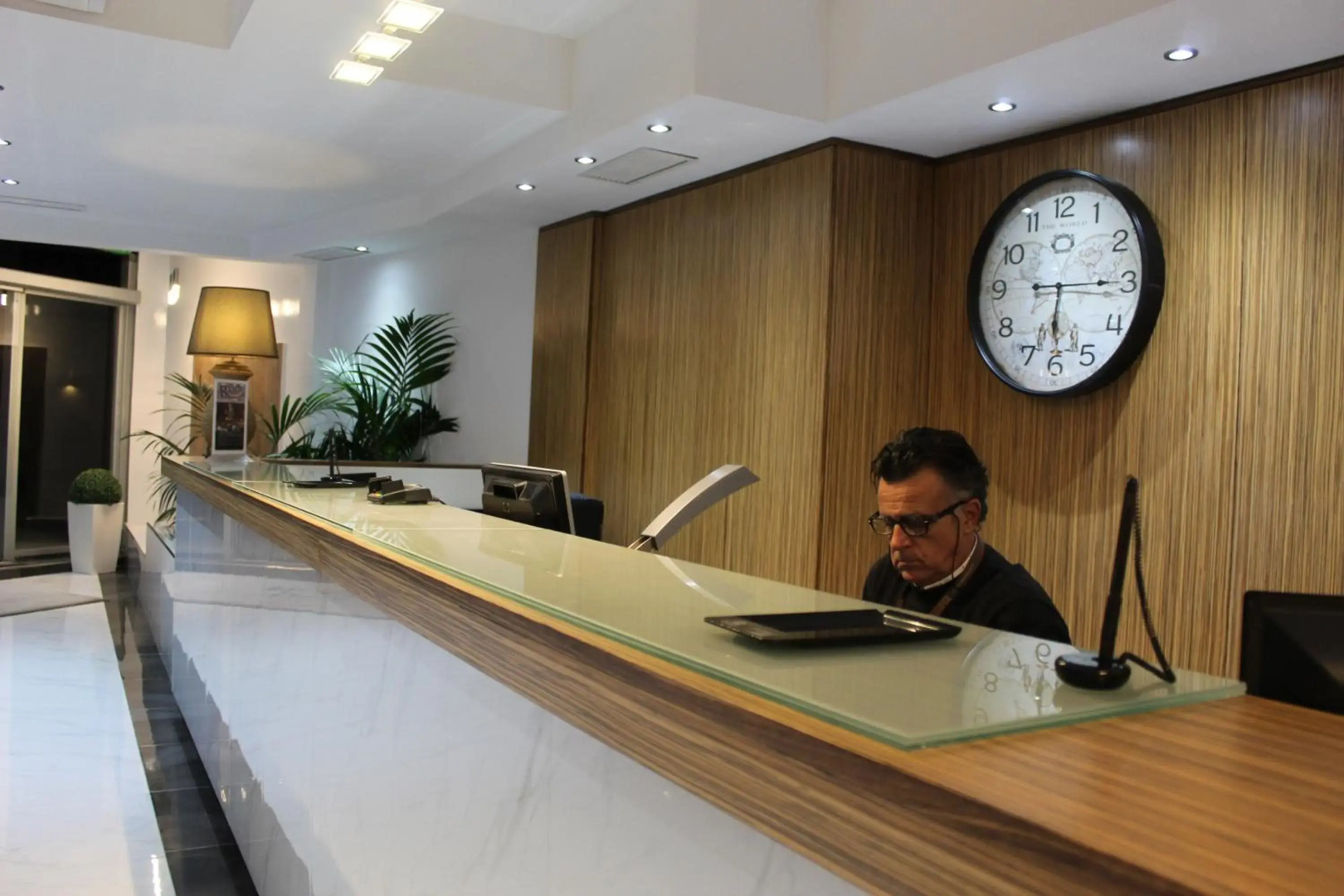 Photo - Dean Hamlet Hotel