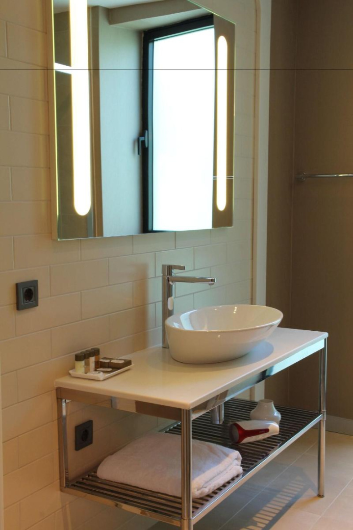 Photo - Upsuites Hotel