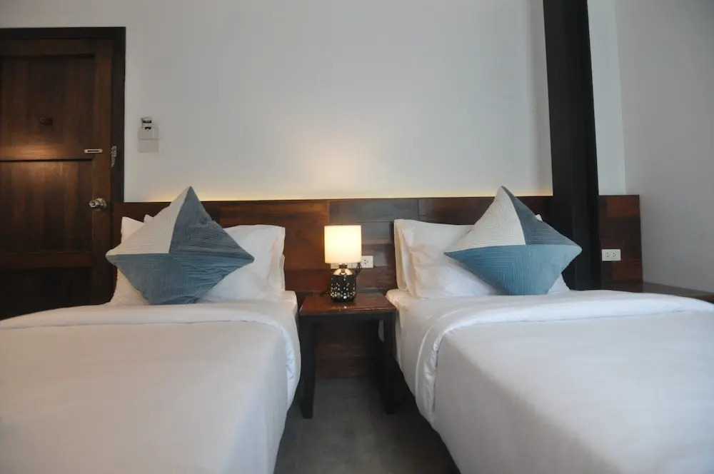 Photo - The Eight Ratvithi House