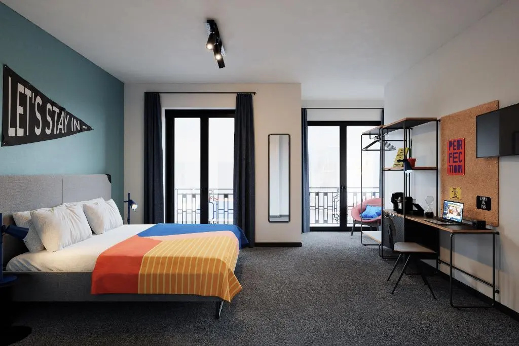 Photo - The Social Hub Madrid 4 star