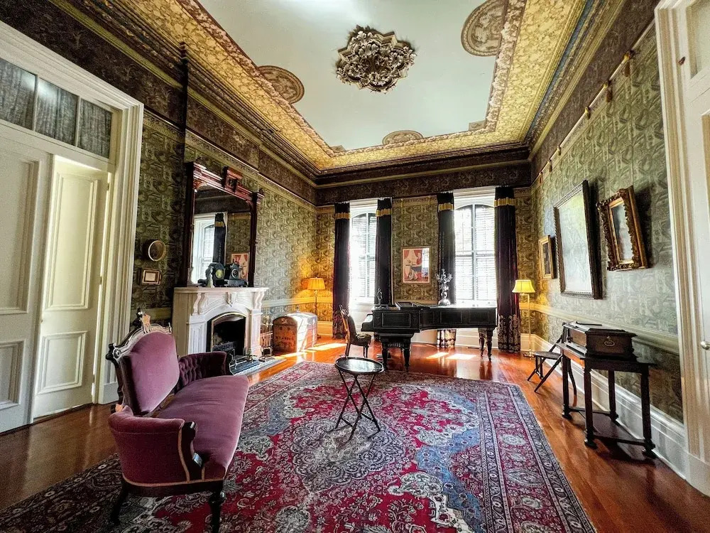 Foto - The Lanaux Mansion
