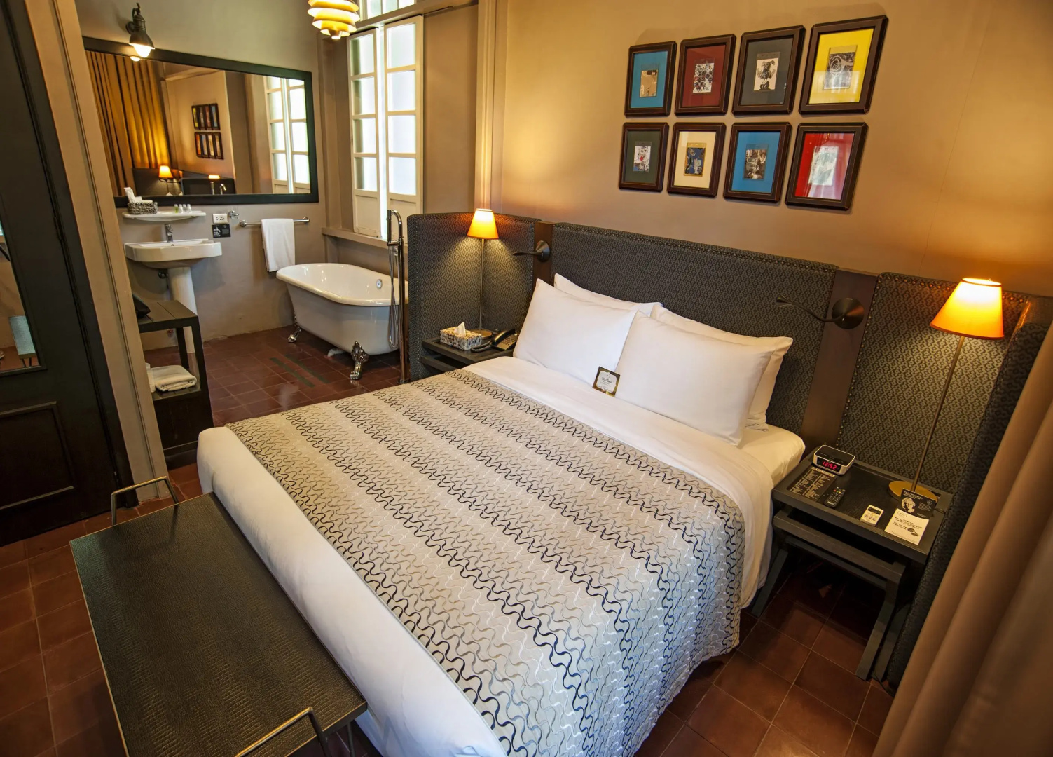 Photo - The Henry Hotel Manila