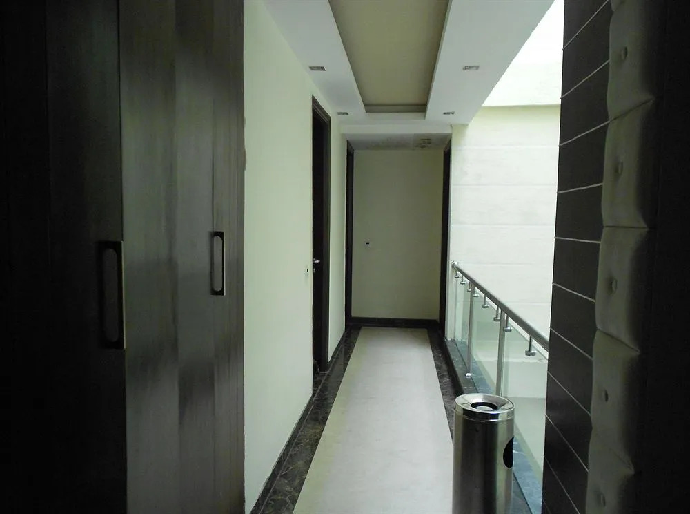 Foto - Hotel Vista Inn, Karol Bagh, New Delhi - Near Metro