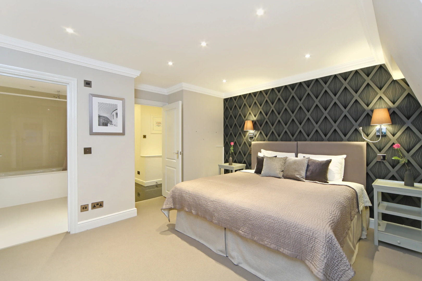 Foto - Queensgate Court Apartments