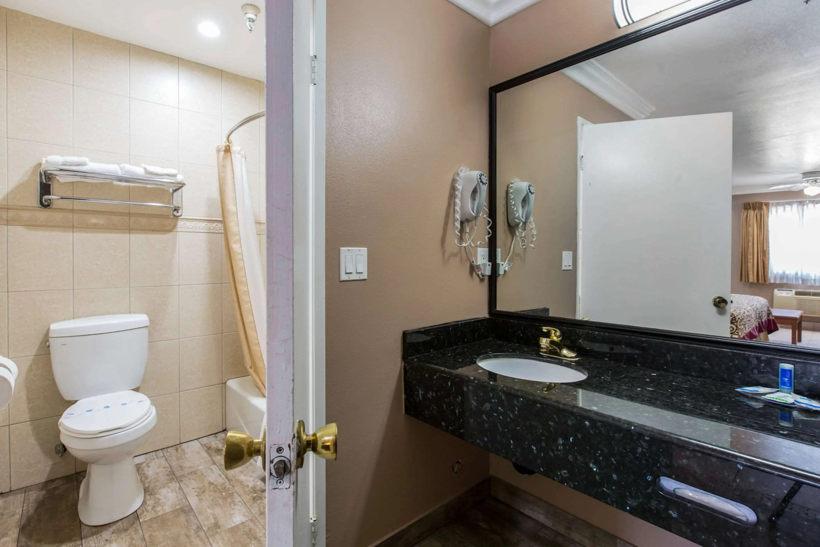 Photo - Rodeway Inn Cypress - Buena Park