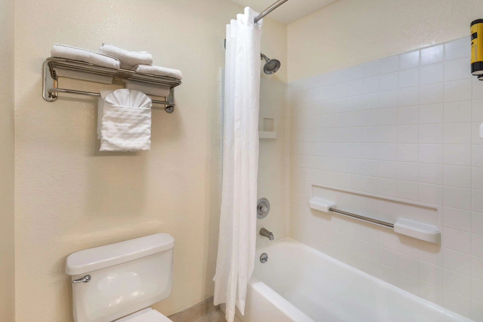 Foto - Best Western Plus Orchid Hotel & Suites