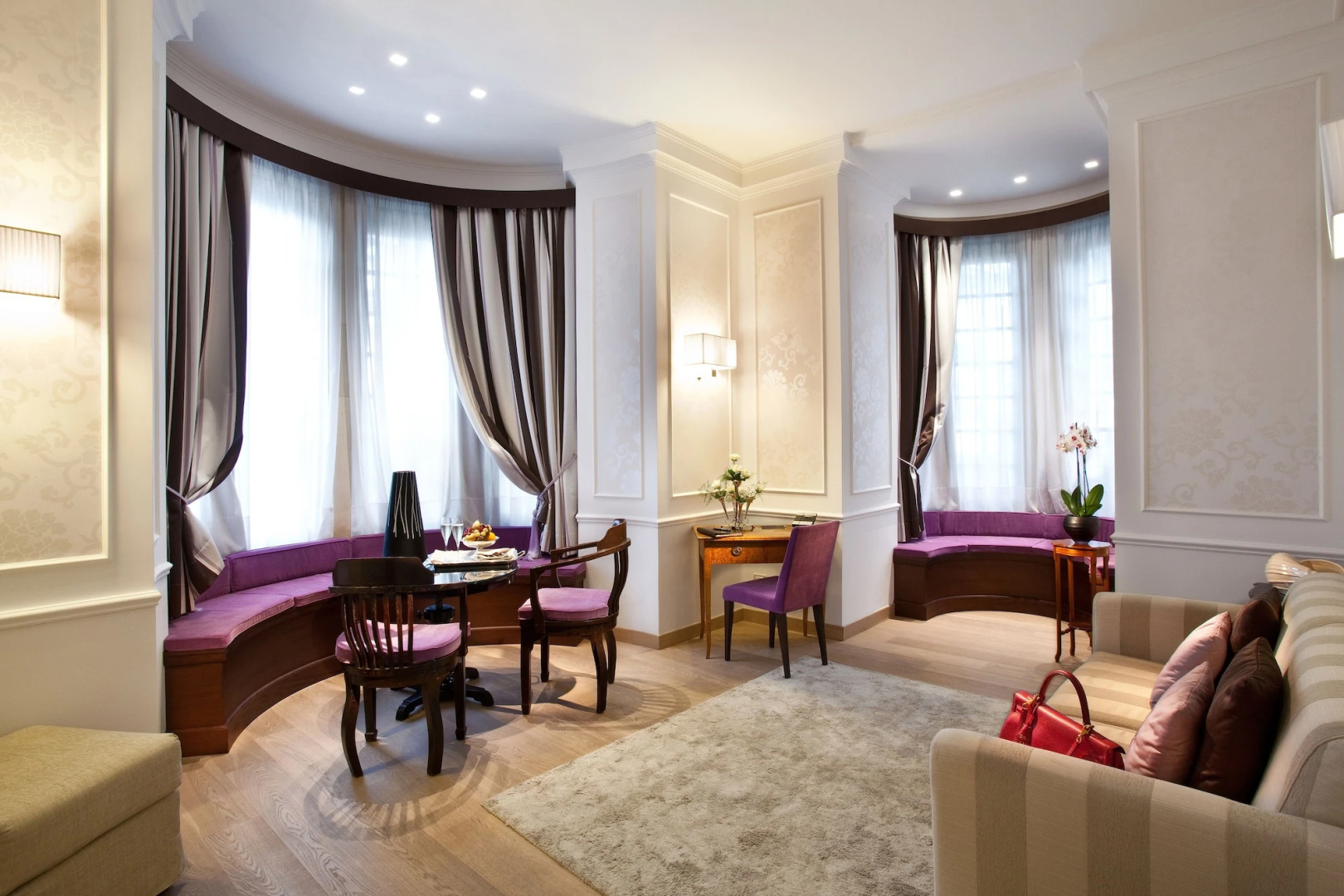 Photo - The Ashbee Hotel - The Leading Hotels of the World
