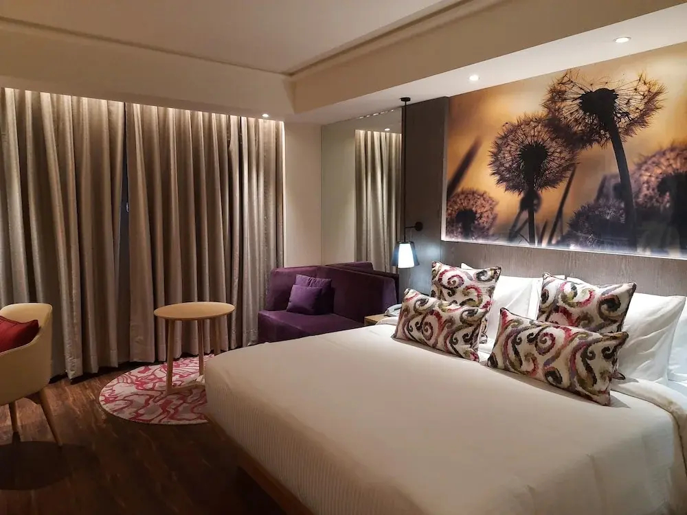 Photo - The Gaurs Sarovar Premiere