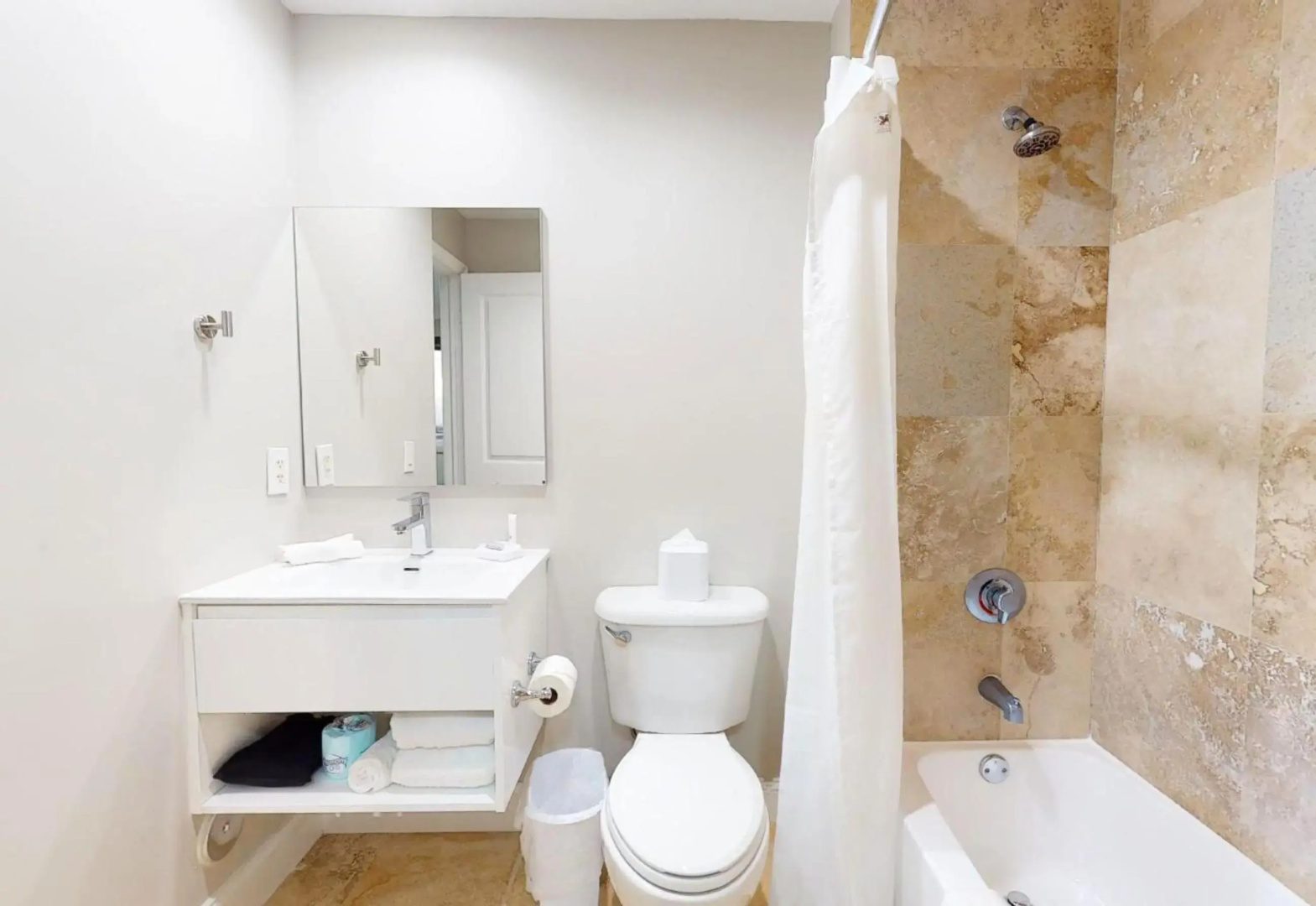 Photo - Nuvo Suites Hotel - Miami Doral