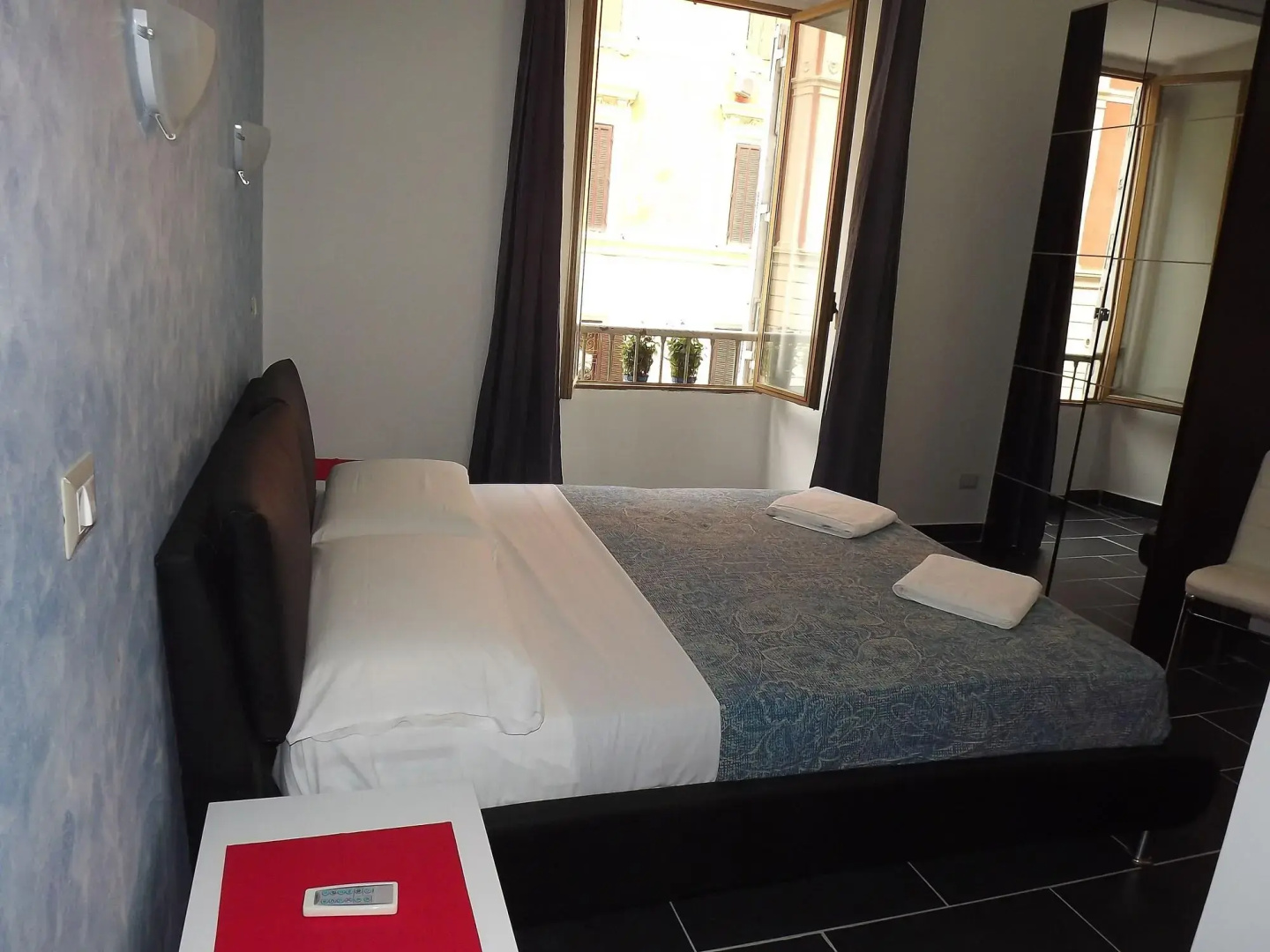 Photo - Gio' Suites