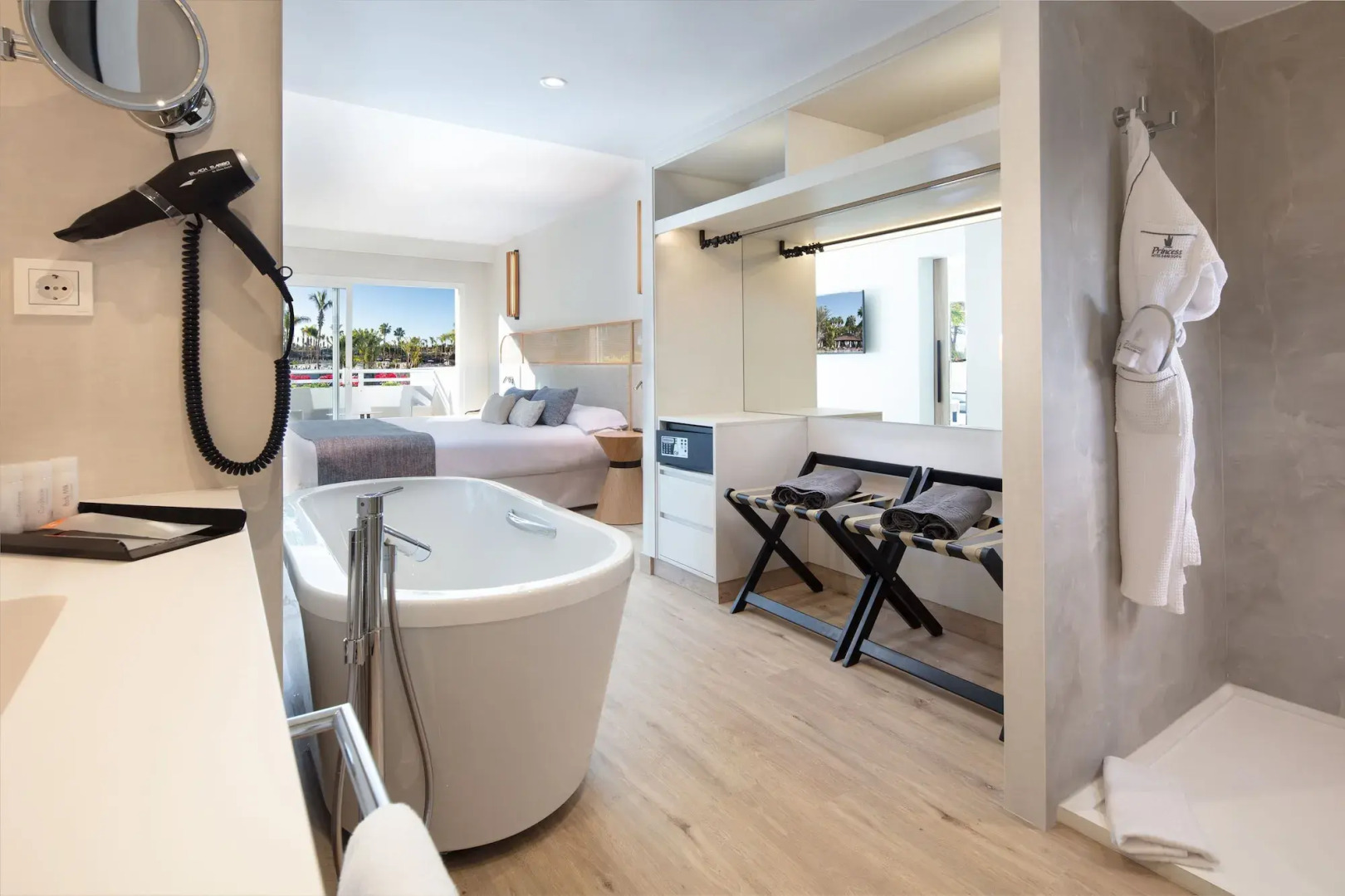 Photo - Tabaiba Princess