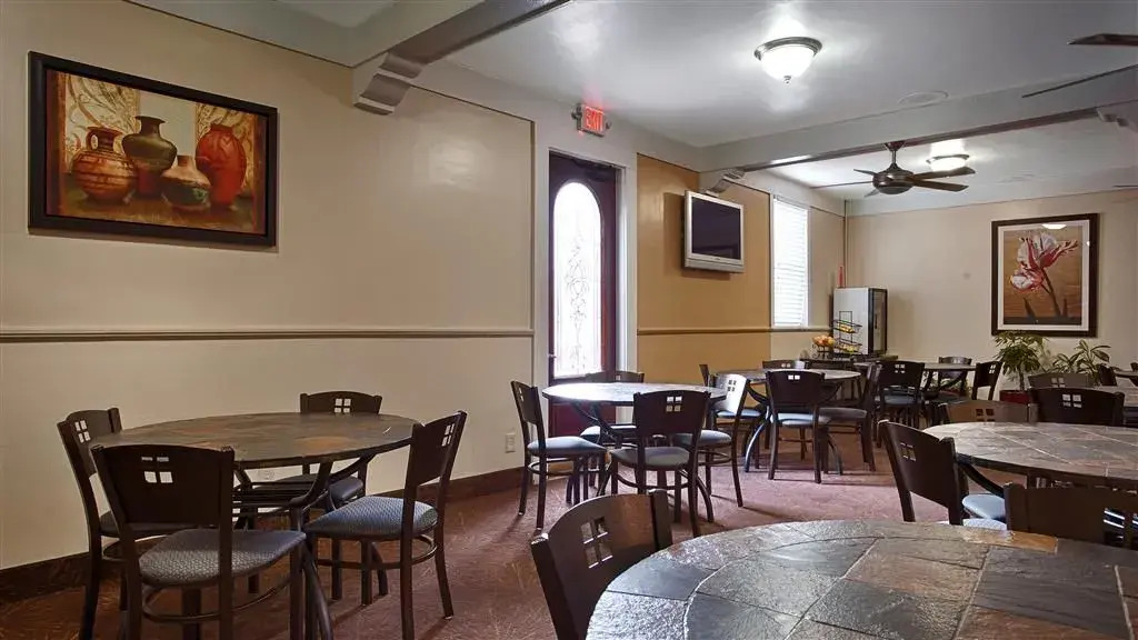 Foto - Motel 6 Dallas TX Downtown