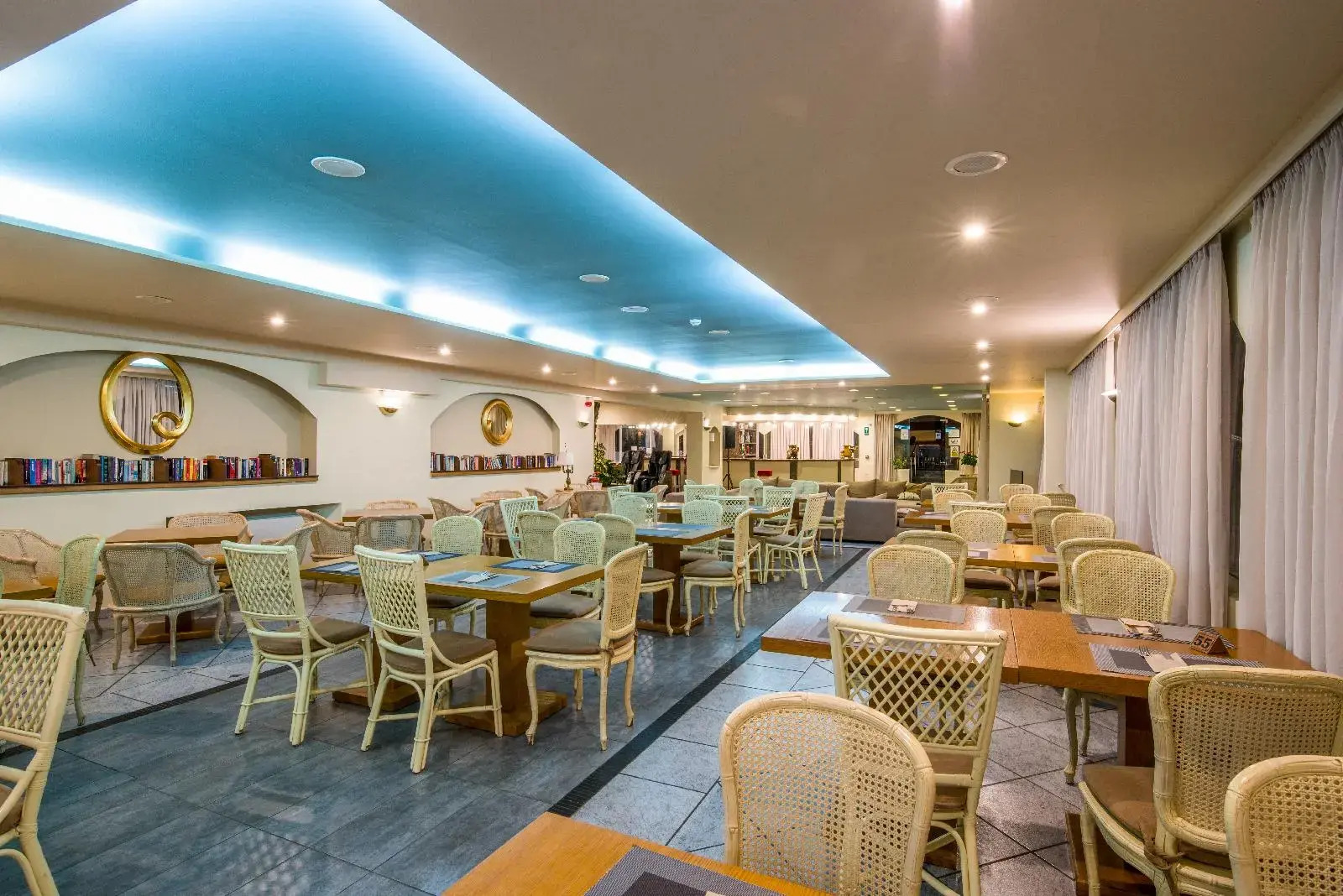 Photo - Kalyves Beach Hotel