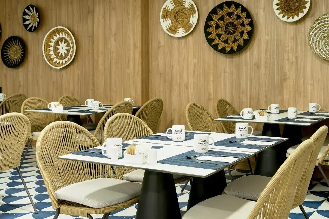 Foto - Exe Portals Nous