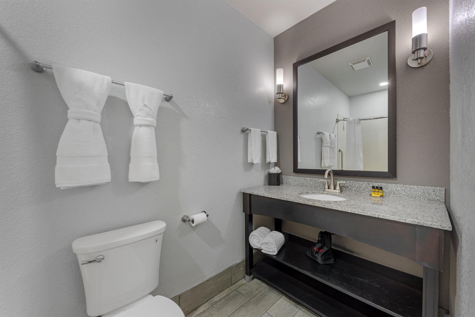 Photo - Best Western Plus Austin Airport Inn & Suites
