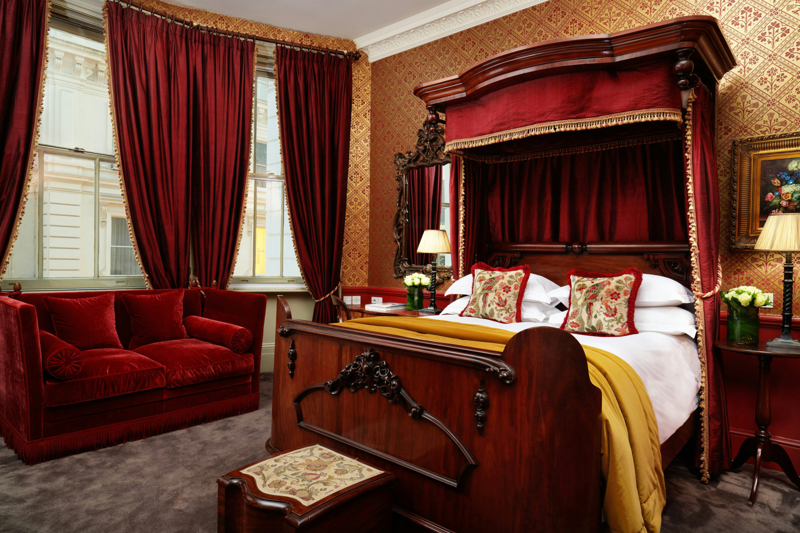 Photo - The Gore London – Starhotels Collezione