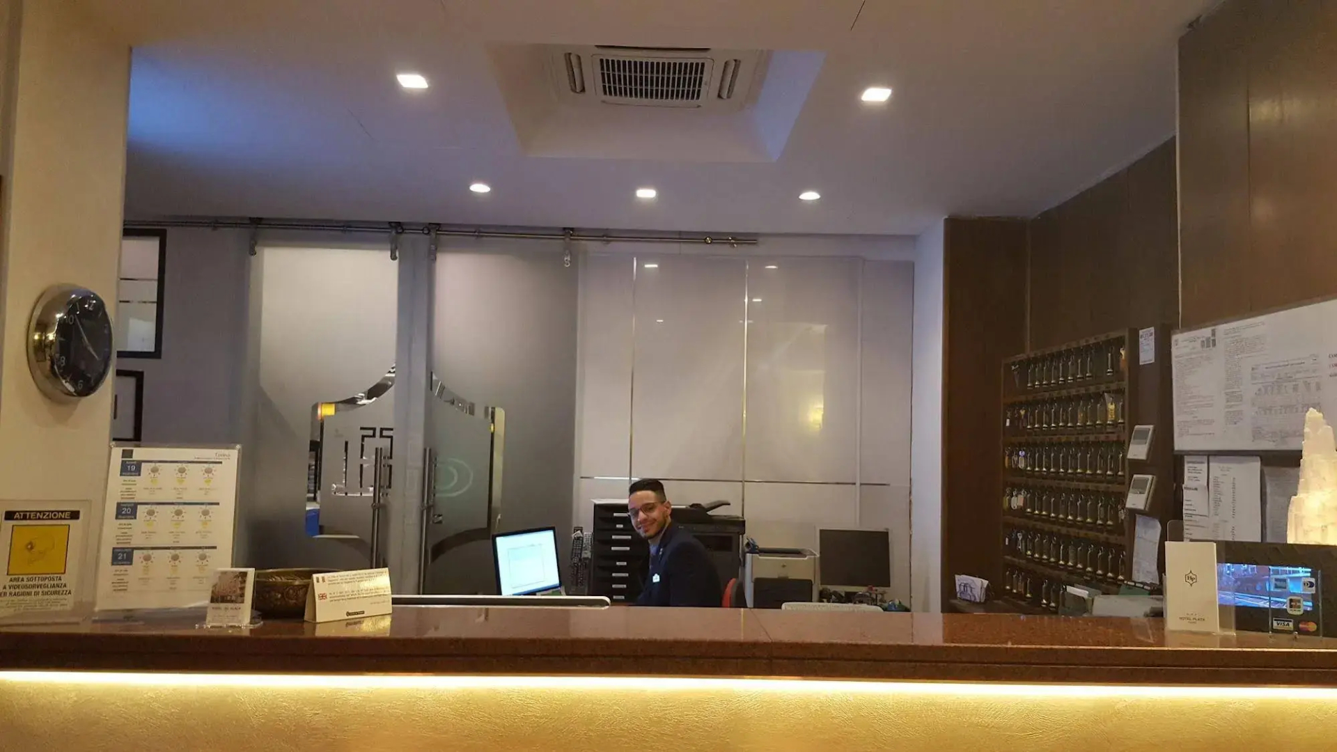 Foto - Hotel Plaza