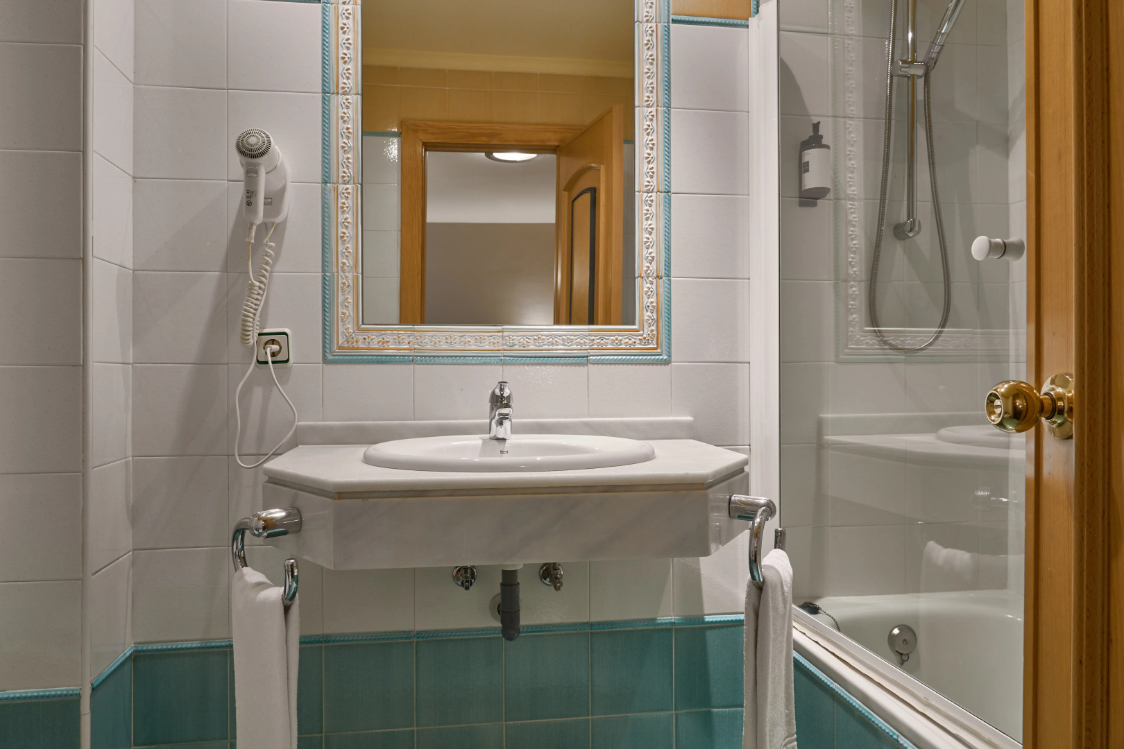 Photo - Hotel Macià Cóndor