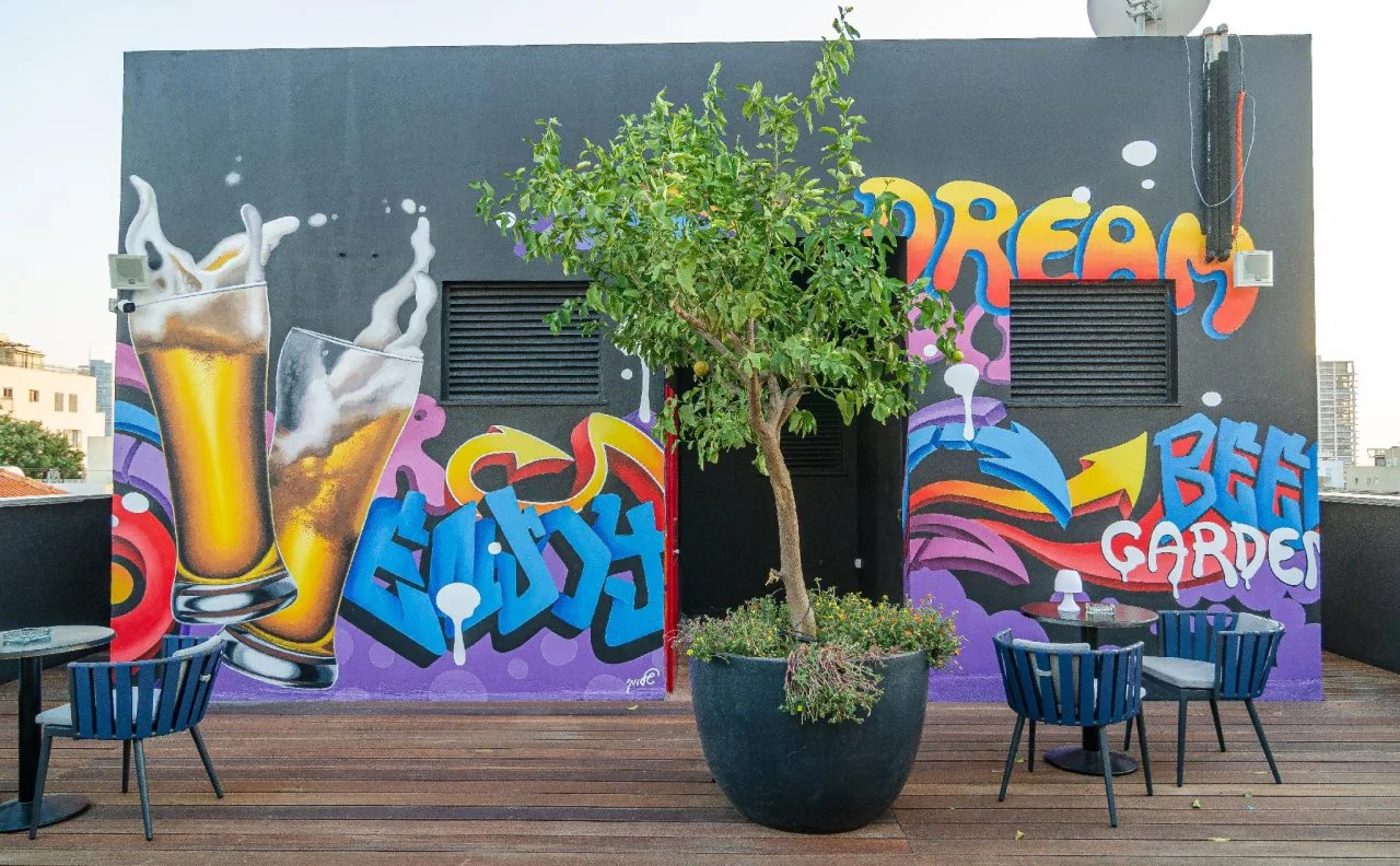 Foto - Beer Garden Hotel