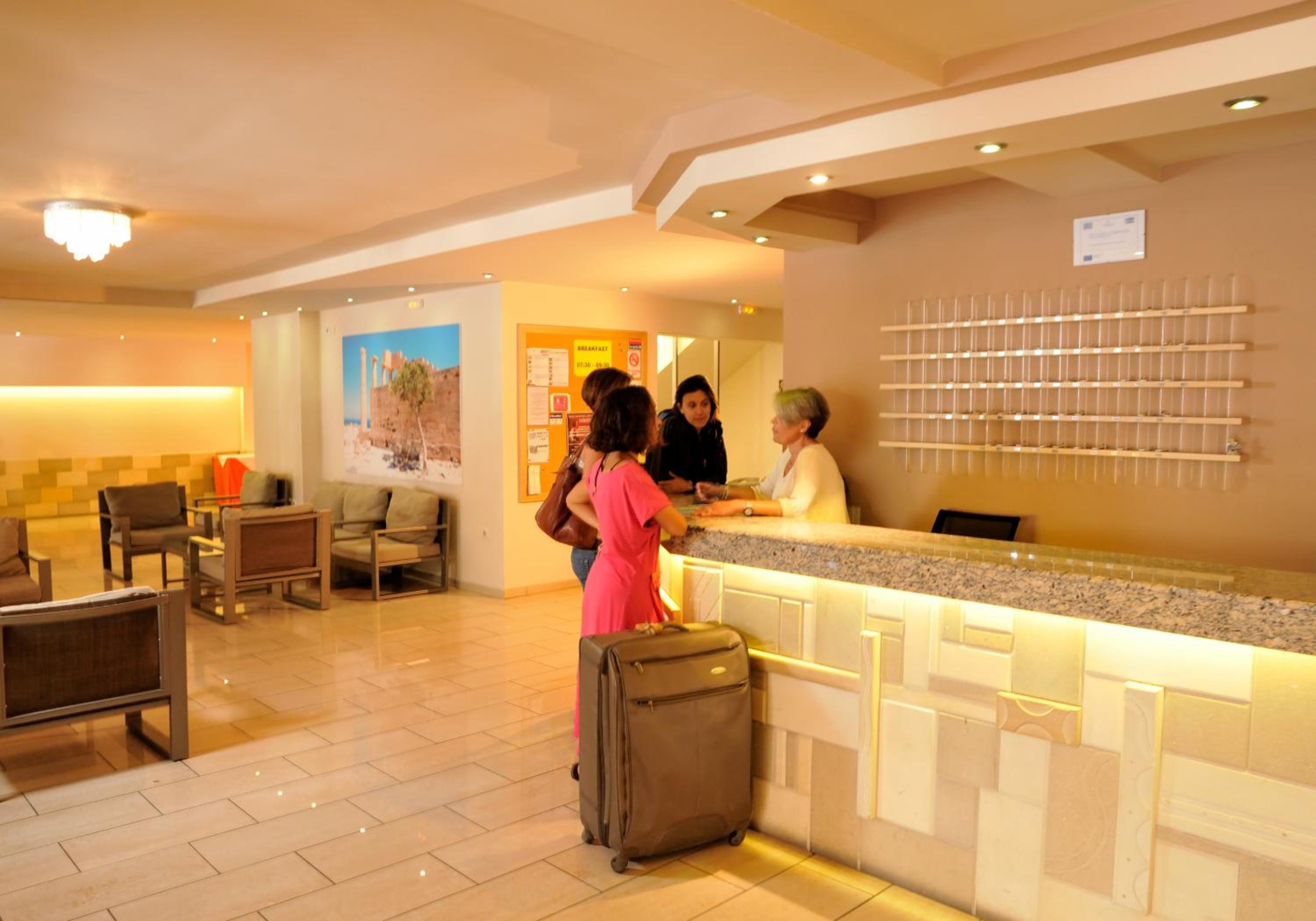 Photo - Carina Hotel