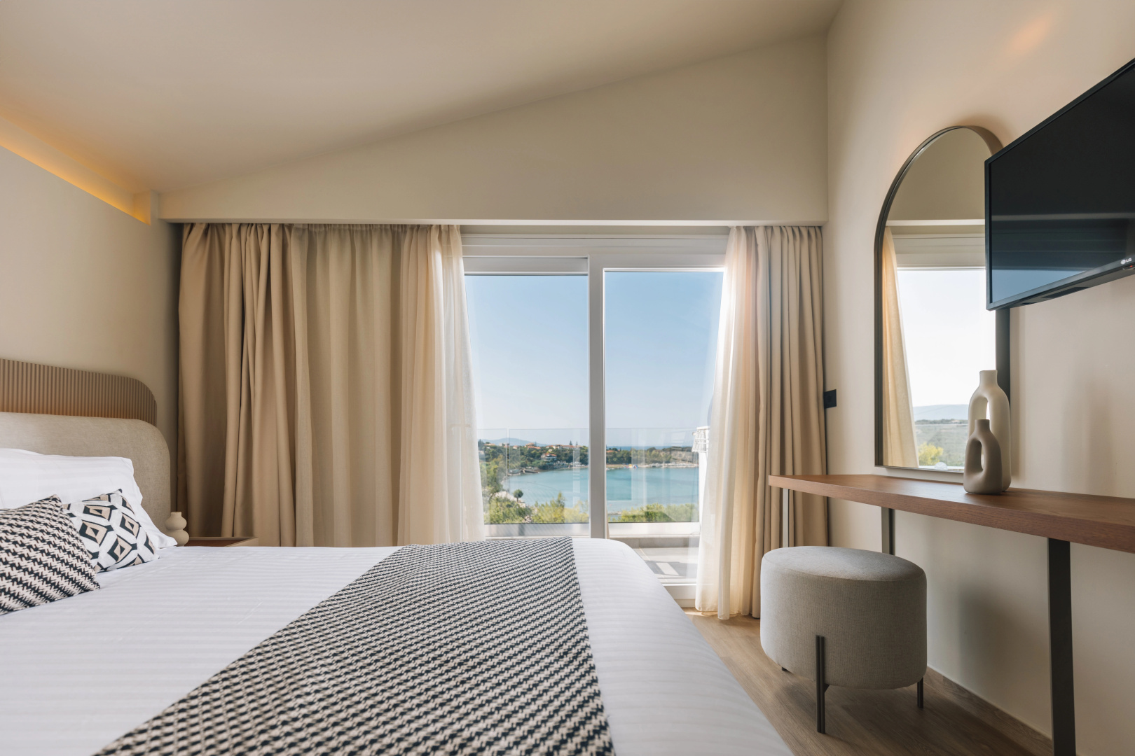 Photo - Alexandra Beach Resort & Spa