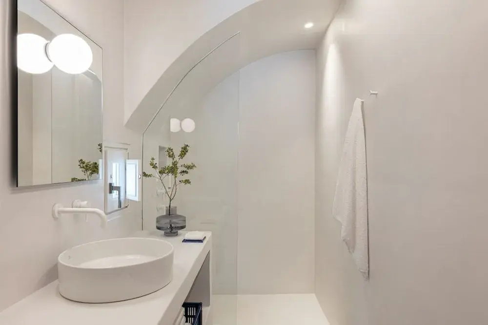 Photo - Neo Suites