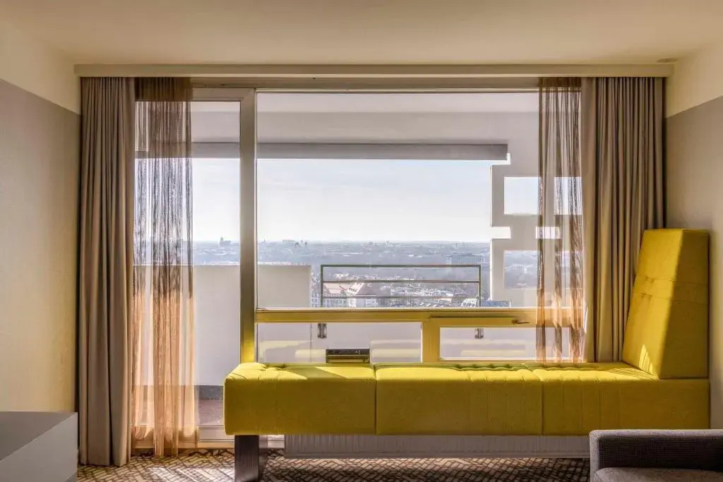 Photo - Four Points by Sheraton Munich Arabellapark