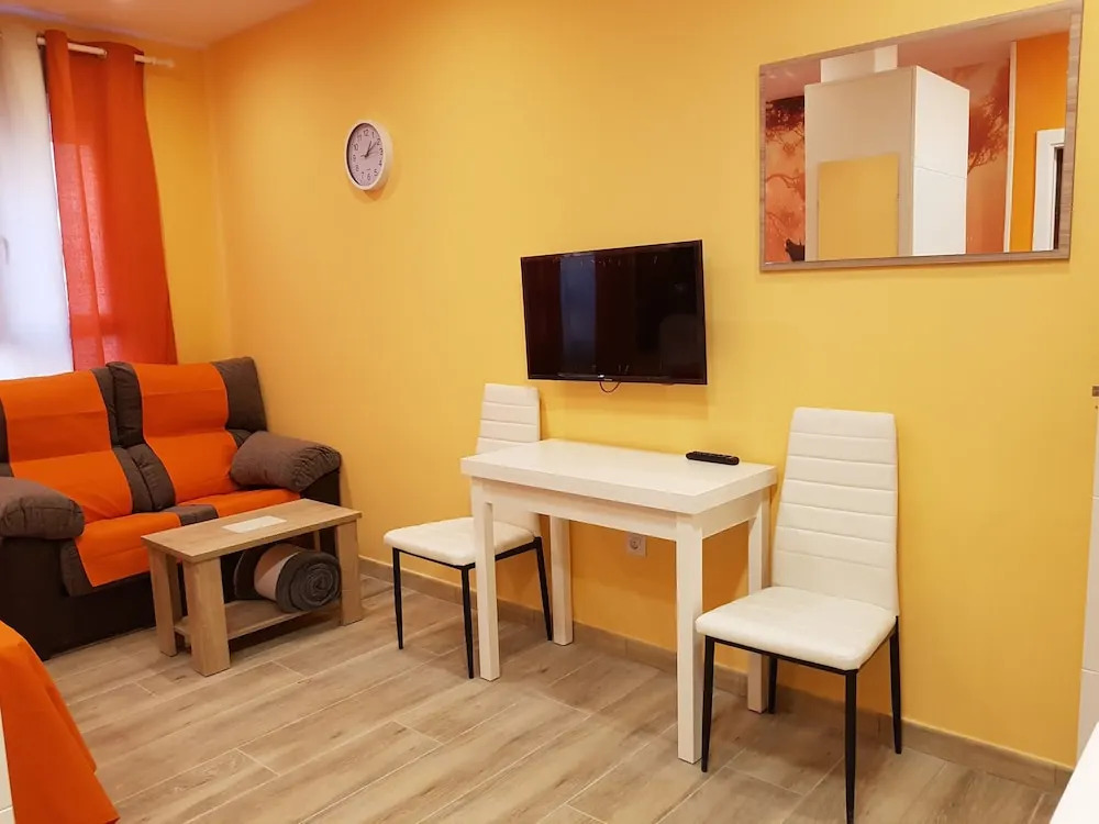 Photo - Avenida De America Tijcal