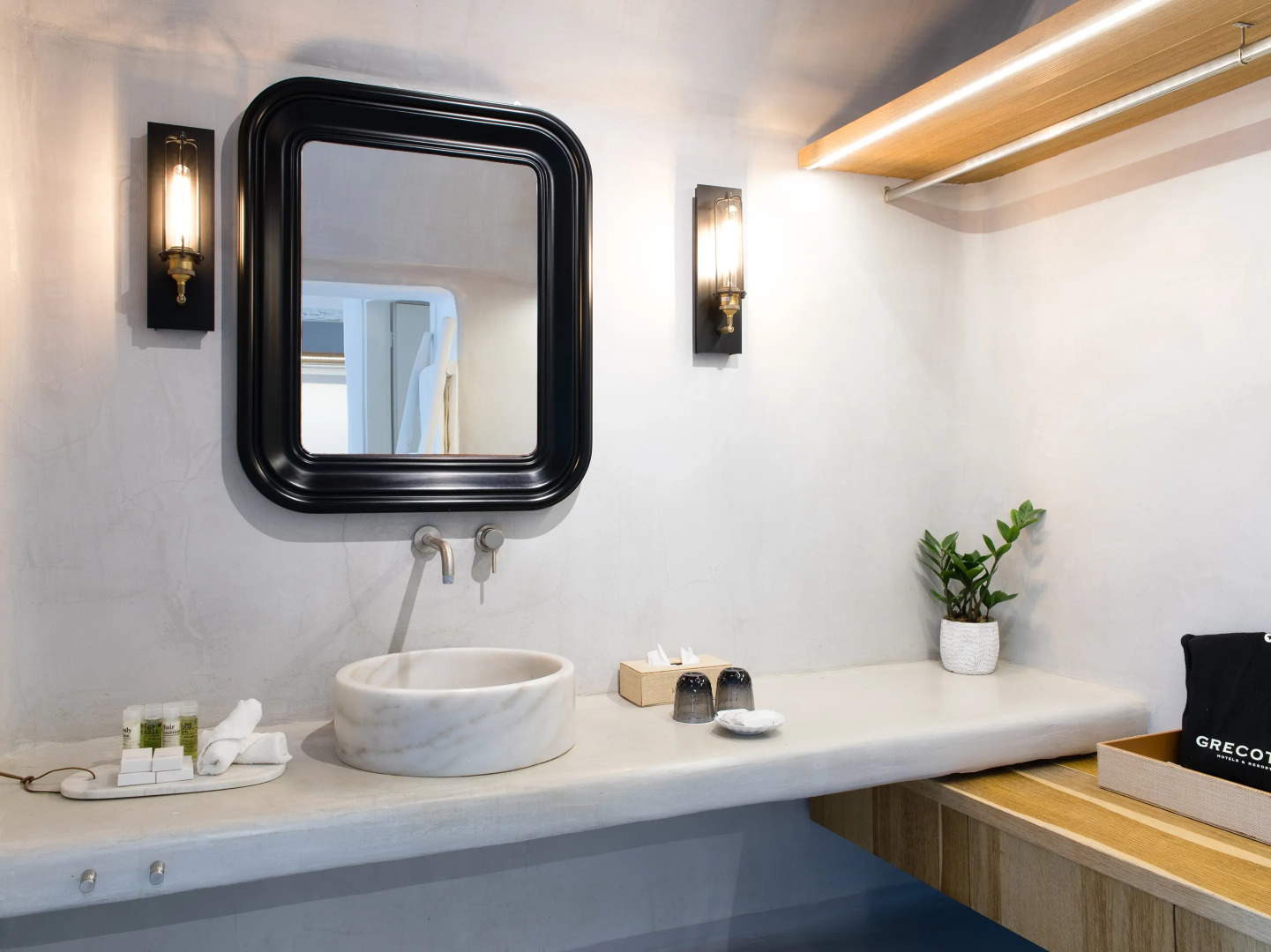 Foto - Mykonos Blu, A Grecotel Resort to Live