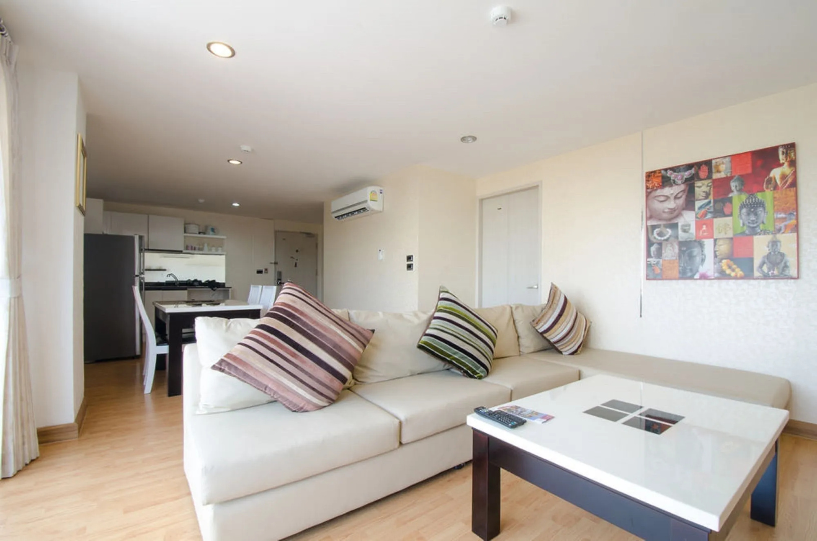 Foto - iCheck inn Residences Sathorn