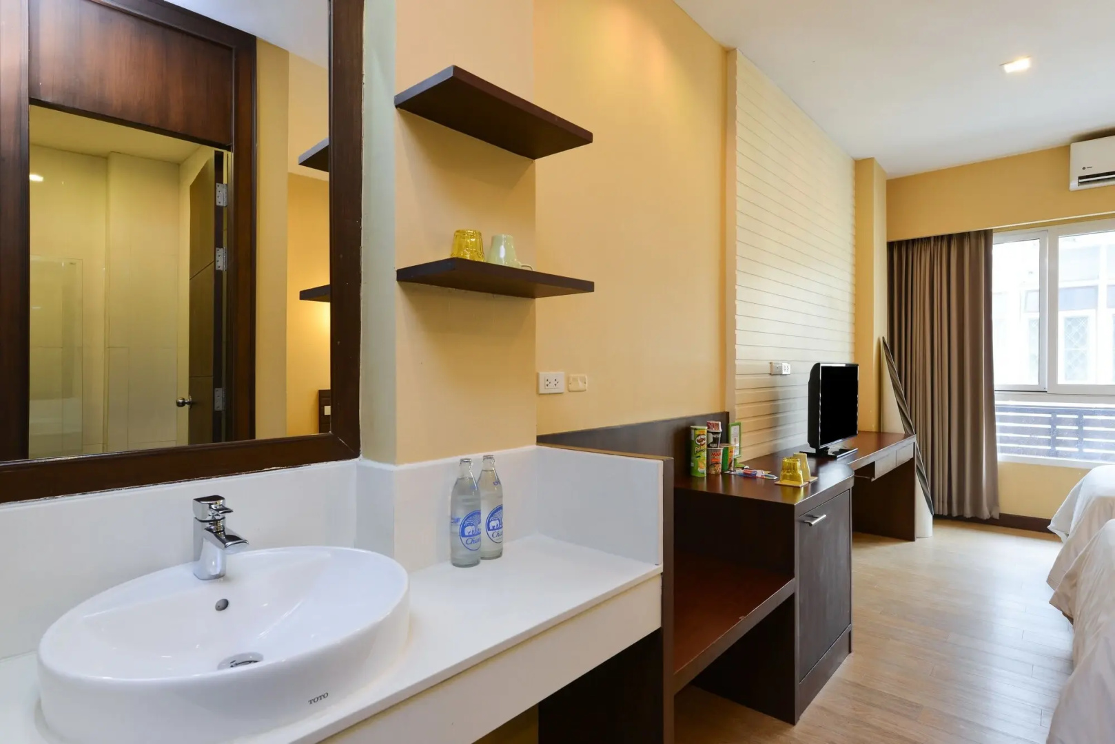 Foto - iCheck inn Gems Center Silom
