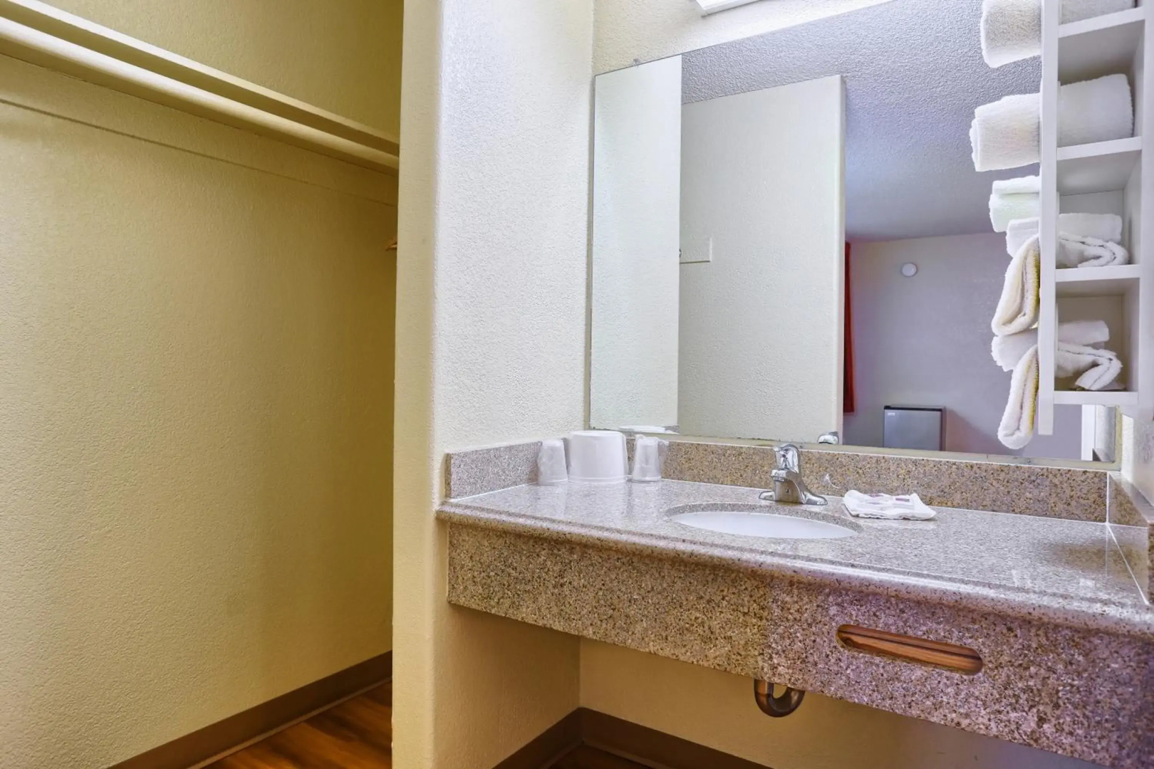 Photo - Cathedral Hill Hotel