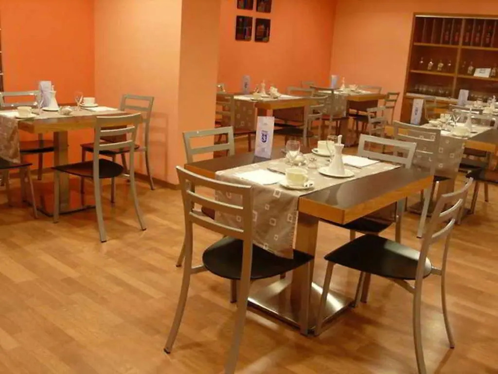 Photo - Hotel Serrano