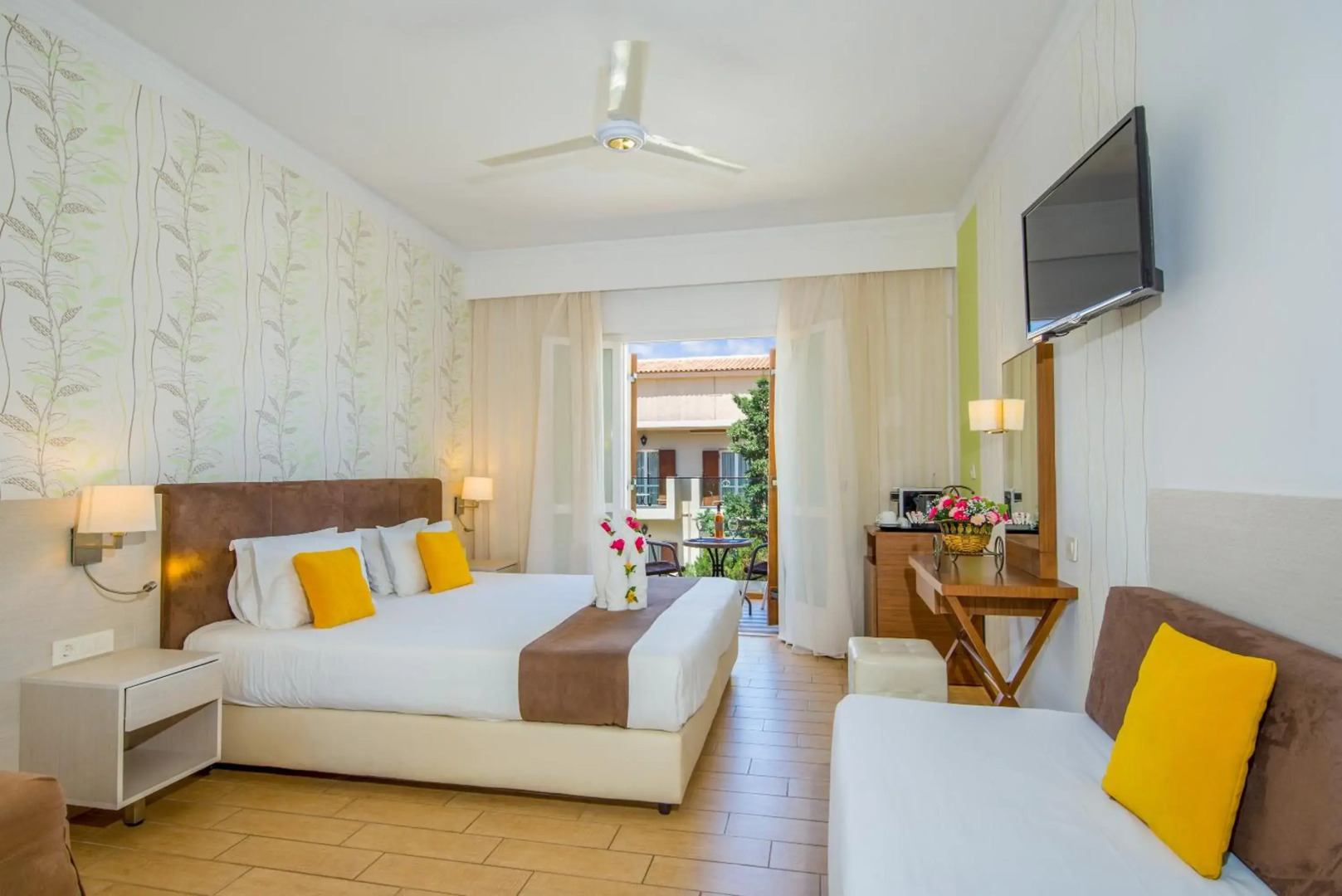 Photo - Kalyves Beach Hotel