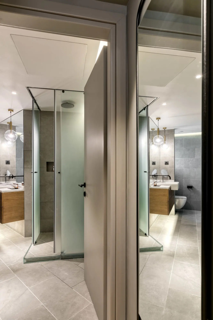 Photo - Bob W Athens Eolou